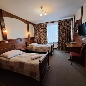 Апарт-отель Dworek Staropolski **