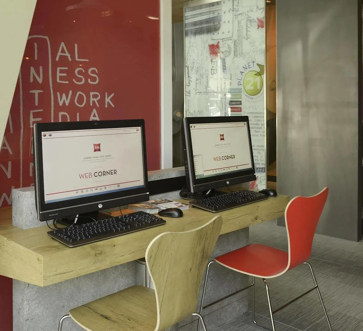 Hotel Ibis Lisboa Parque Das Nacoes Lisbon